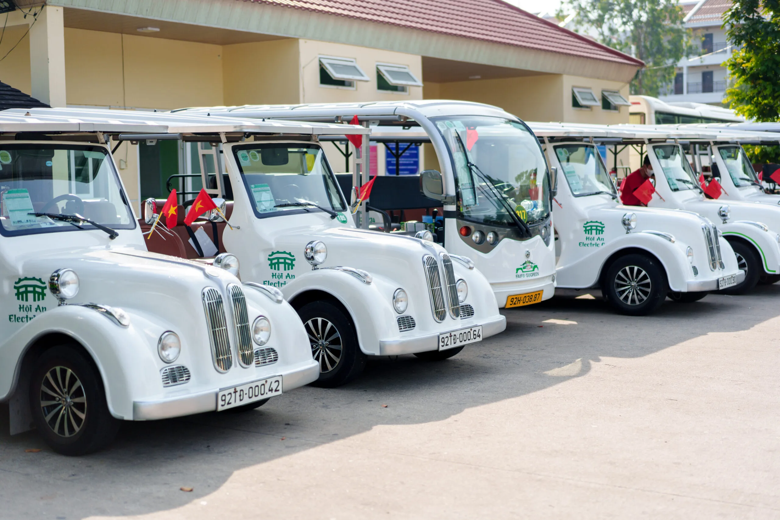 Đưa đón khắp thành phố